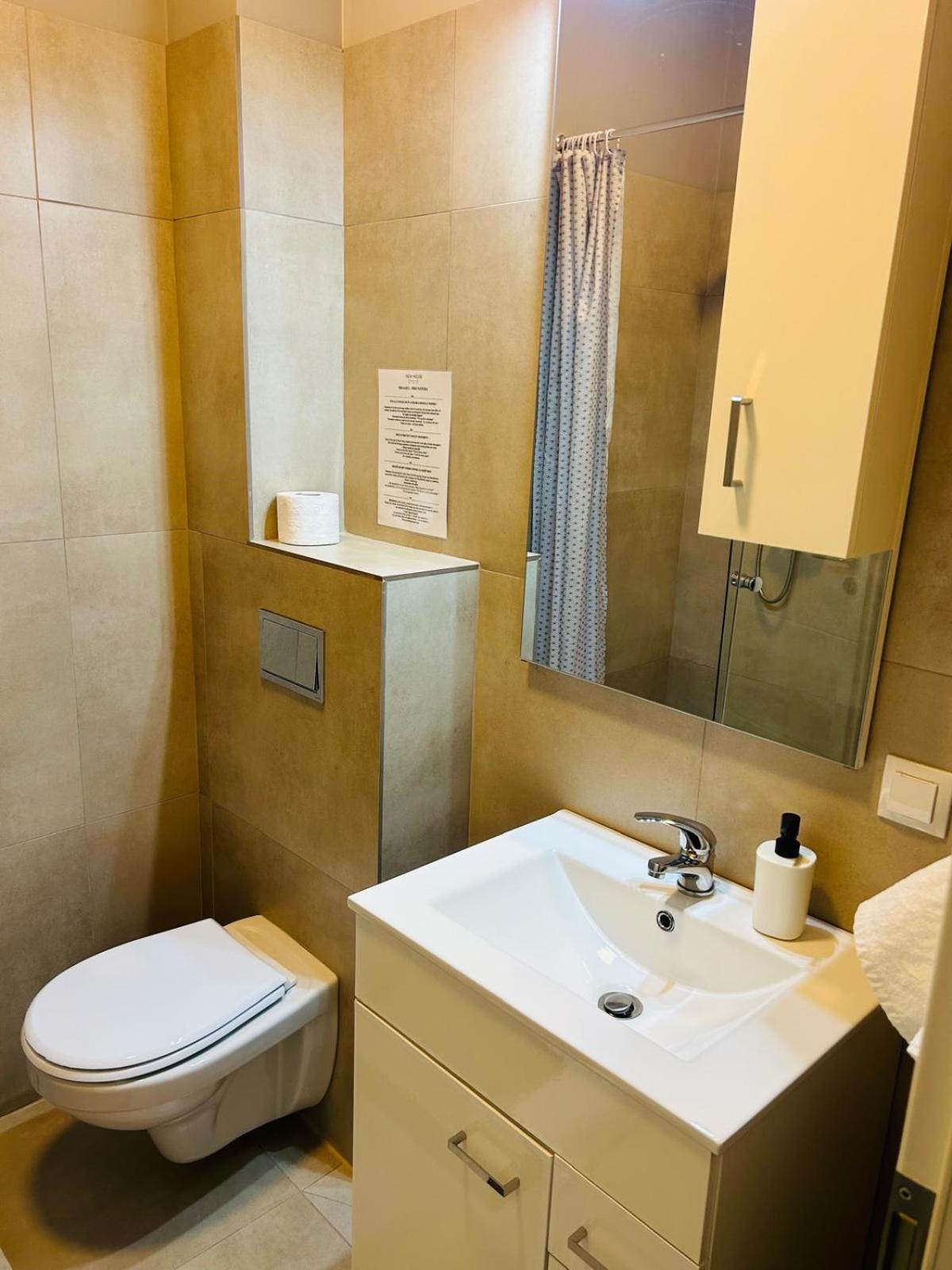 فندق New House سيبيو المظهر الخارجي الصورة