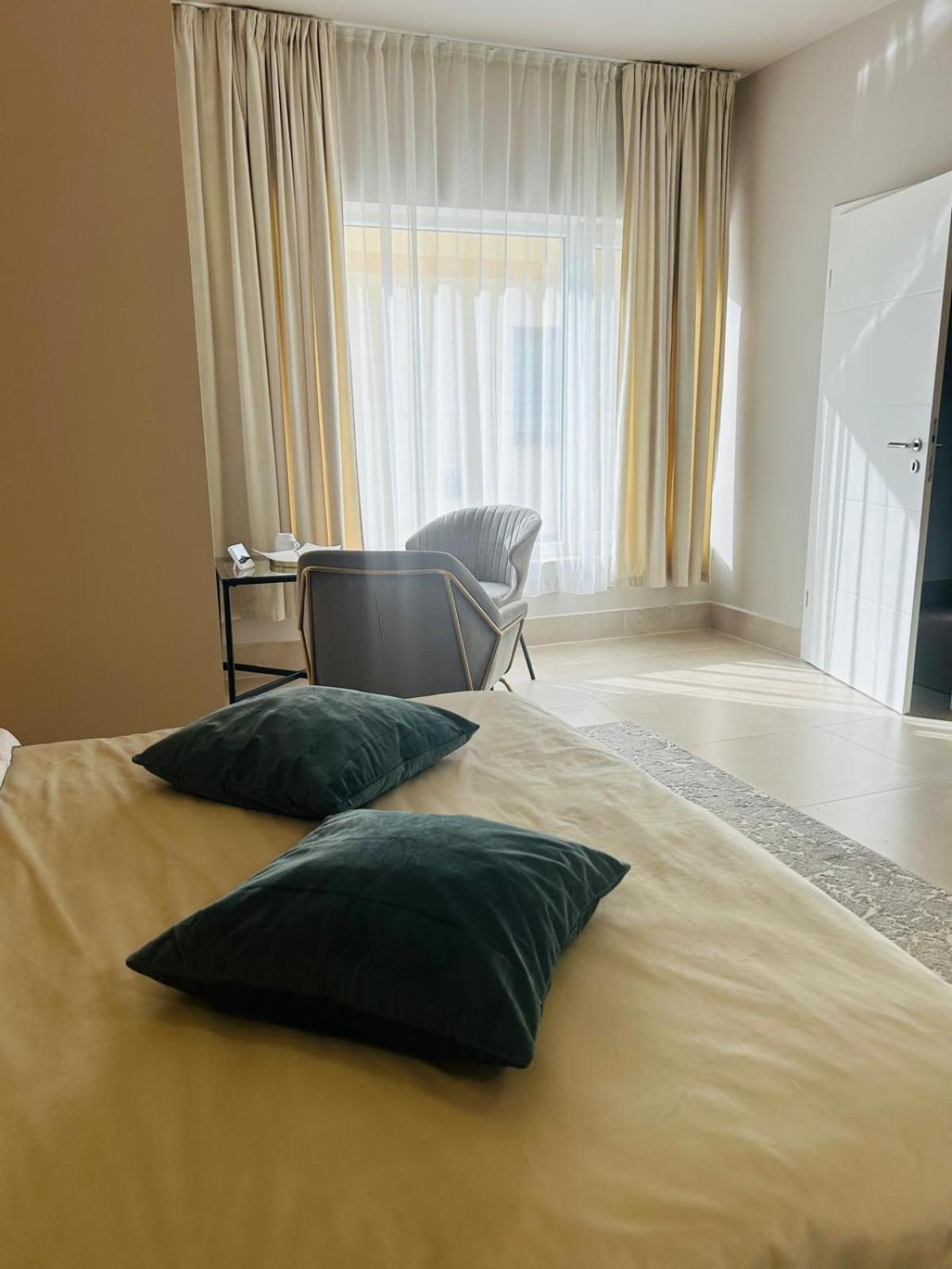 فندق New House سيبيو المظهر الخارجي الصورة