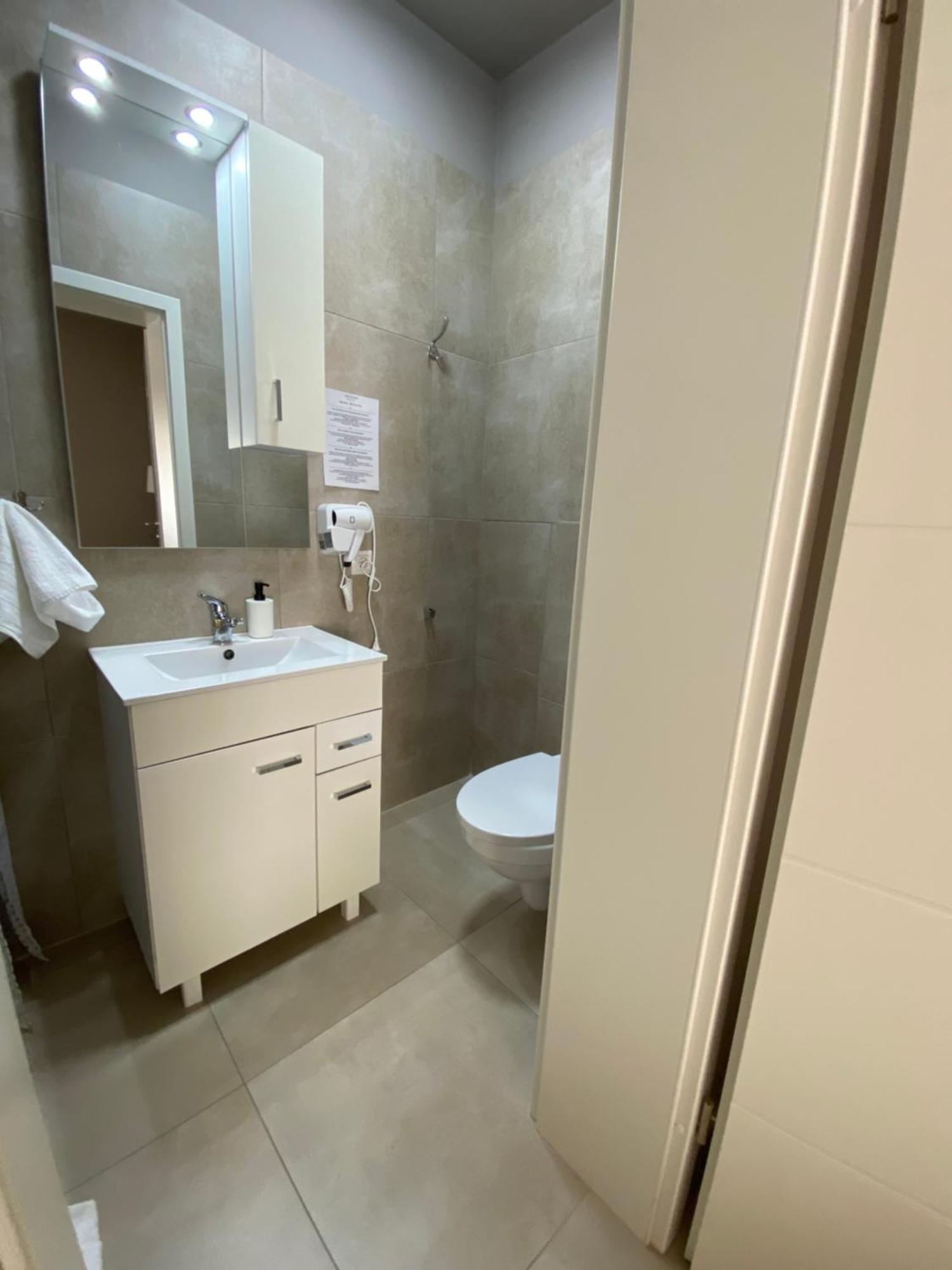 فندق New House سيبيو المظهر الخارجي الصورة
